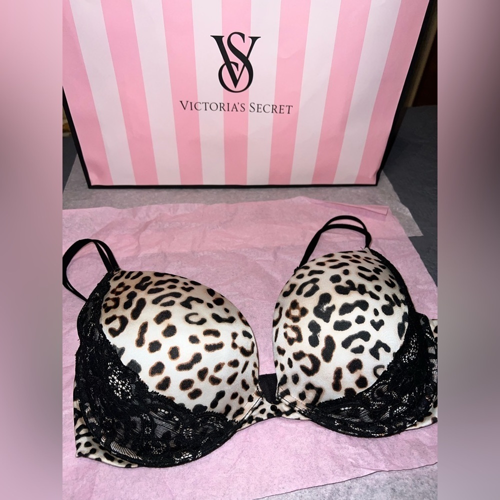 Victoria's Secret Brown and Black Push-Up Bra with Lace